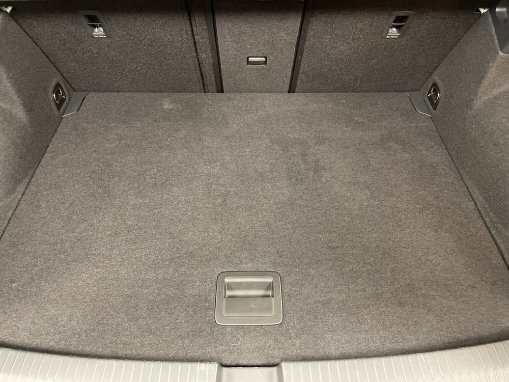 Volkswagen T-Roc usata a Varese (12)