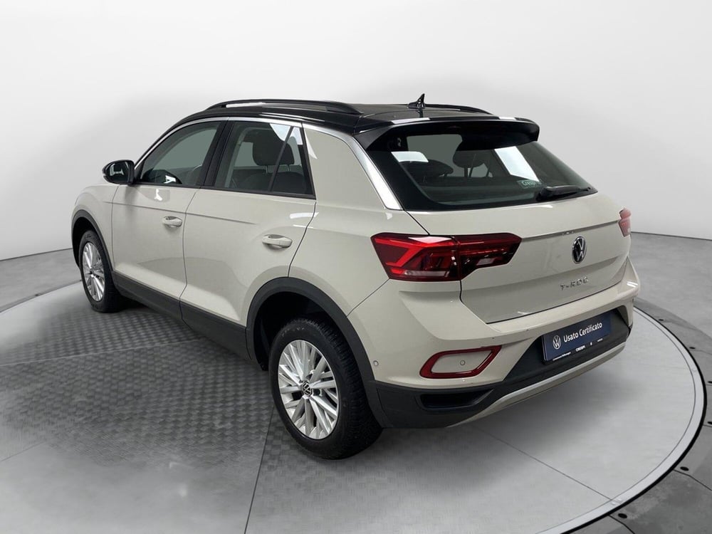 Volkswagen T-Roc usata a Varese (4)