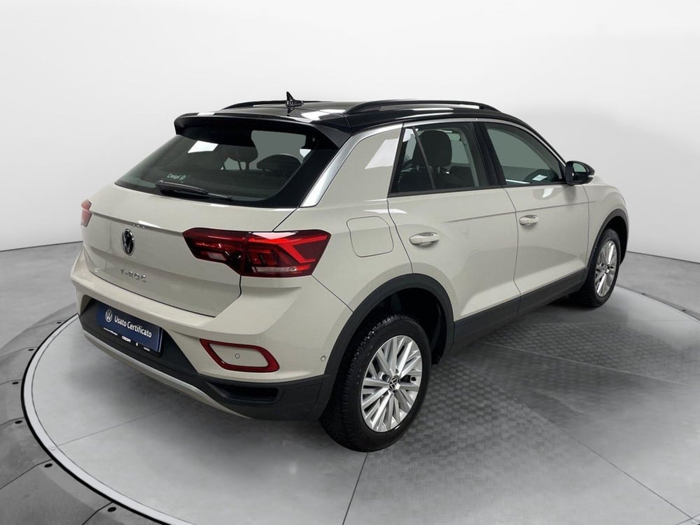 Volkswagen T-Roc usata a Varese (6)