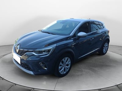 Renault Captur Full Hybrid E-Tech 145 CV Intens del 2022 usata a Ceccano