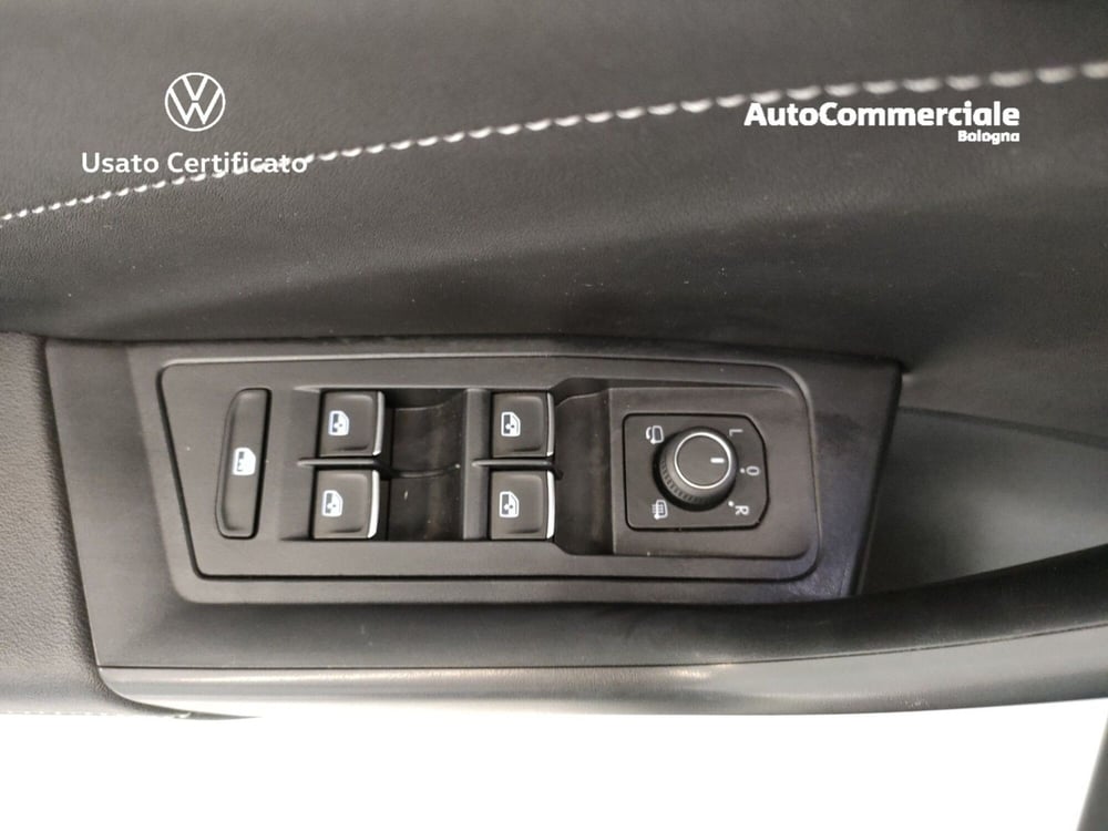 Volkswagen T-Roc usata a Bologna (9)