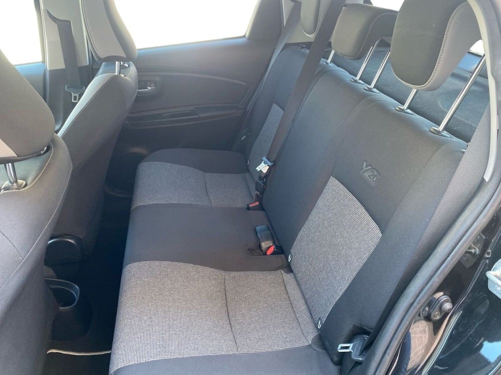 Toyota Yaris usata a Firenze (12)