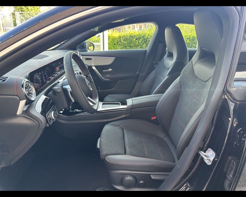 Mercedes-Benz CLA Shooting Brake usata a Firenze (10)