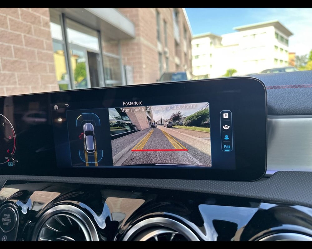 Mercedes-Benz CLA Shooting Brake usata a Firenze (18)