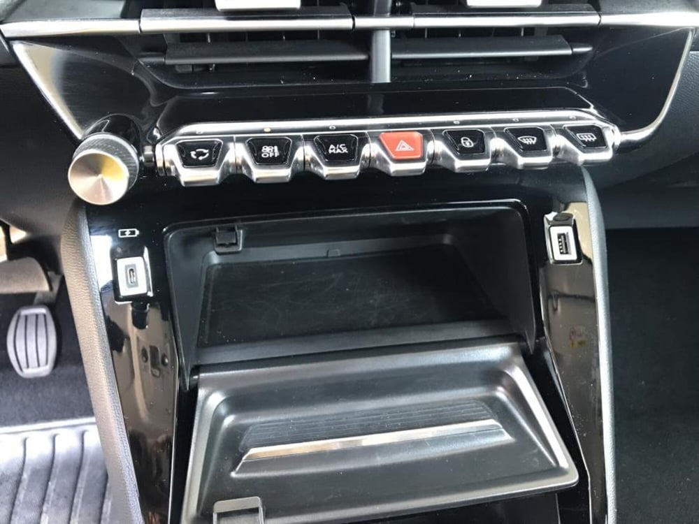 Peugeot 208 usata a Cuneo (13)