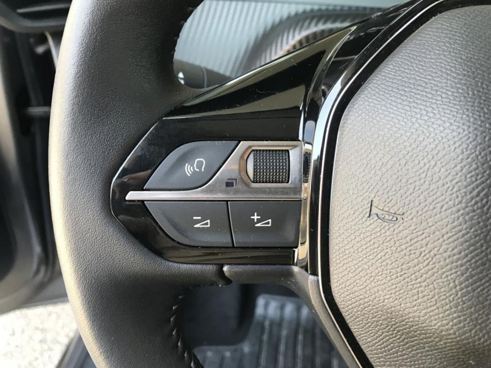 Peugeot 208 usata a Cuneo (16)