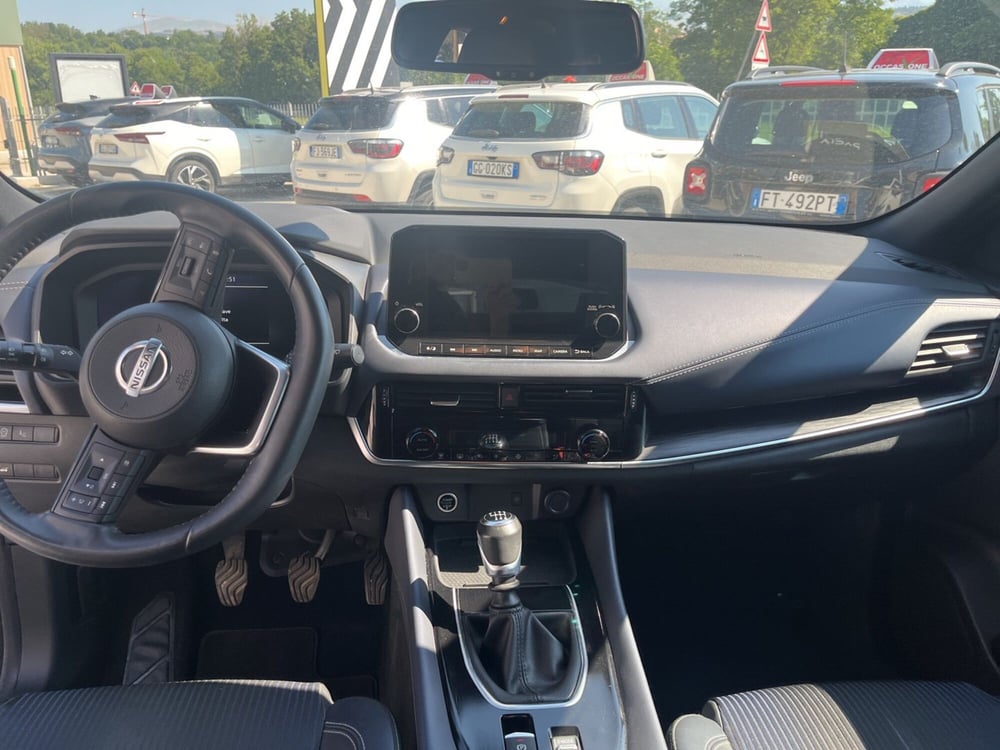 Nissan Qashqai usata a L'Aquila (17)