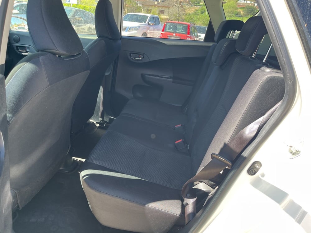 Toyota Verso-S usata a L'Aquila (17)