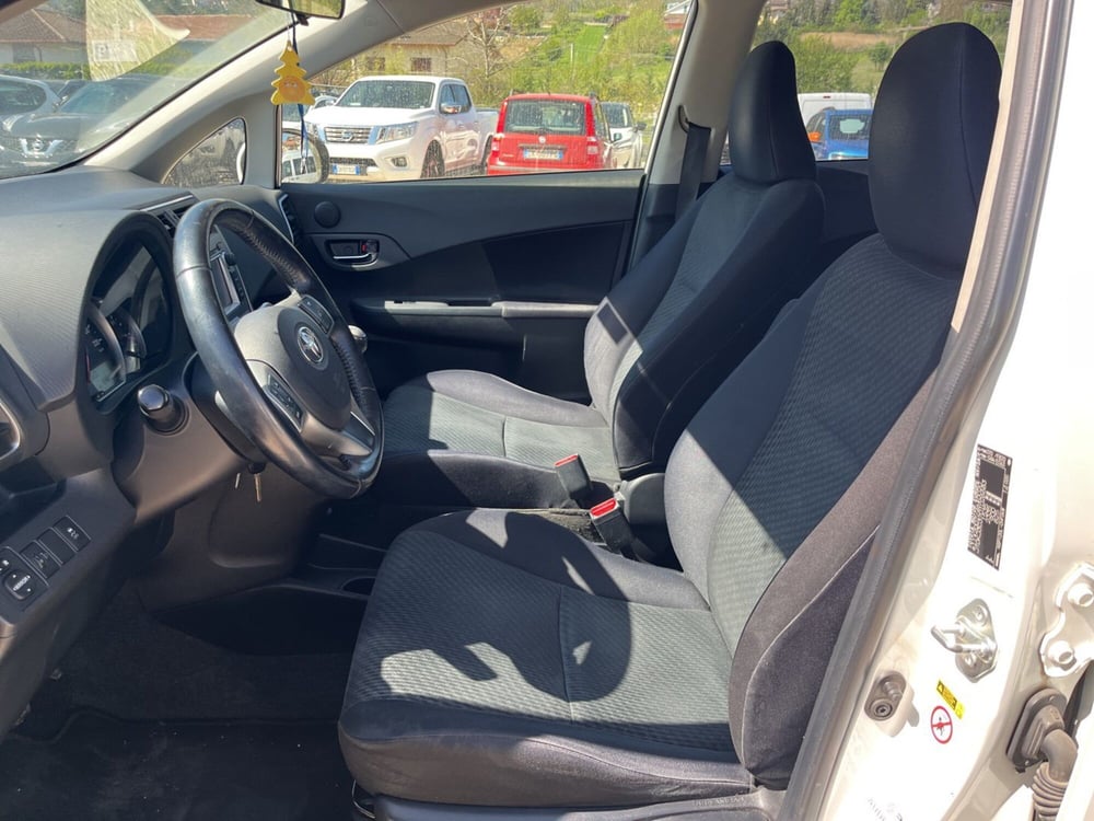 Toyota Verso-S usata a L'Aquila (19)