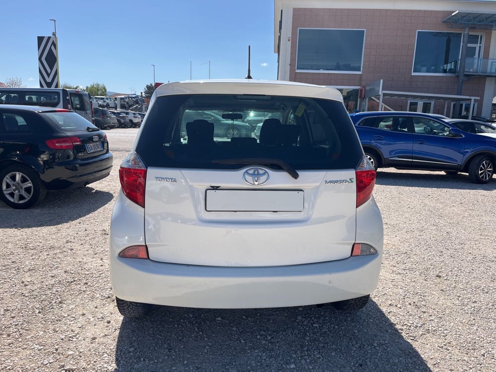 Toyota Verso-S usata a L'Aquila (3)