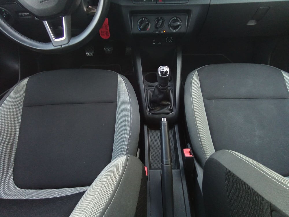 Skoda Fabia Station Wagon usata a Rimini (13)