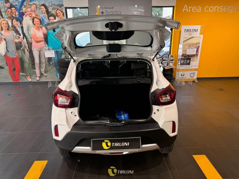 Dacia Spring usata a Milano (8)
