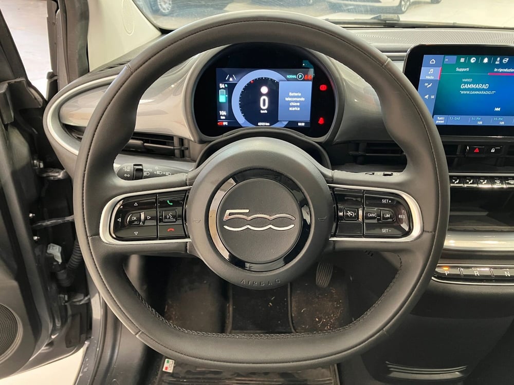 Fiat 500e usata a Monza e Brianza (13)