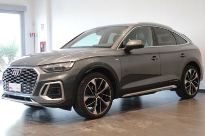 Audi Q5 Sportback 40 2.0 tdi mhev 12V S line Plus quattro s-tronic del 2021 usata a Favara