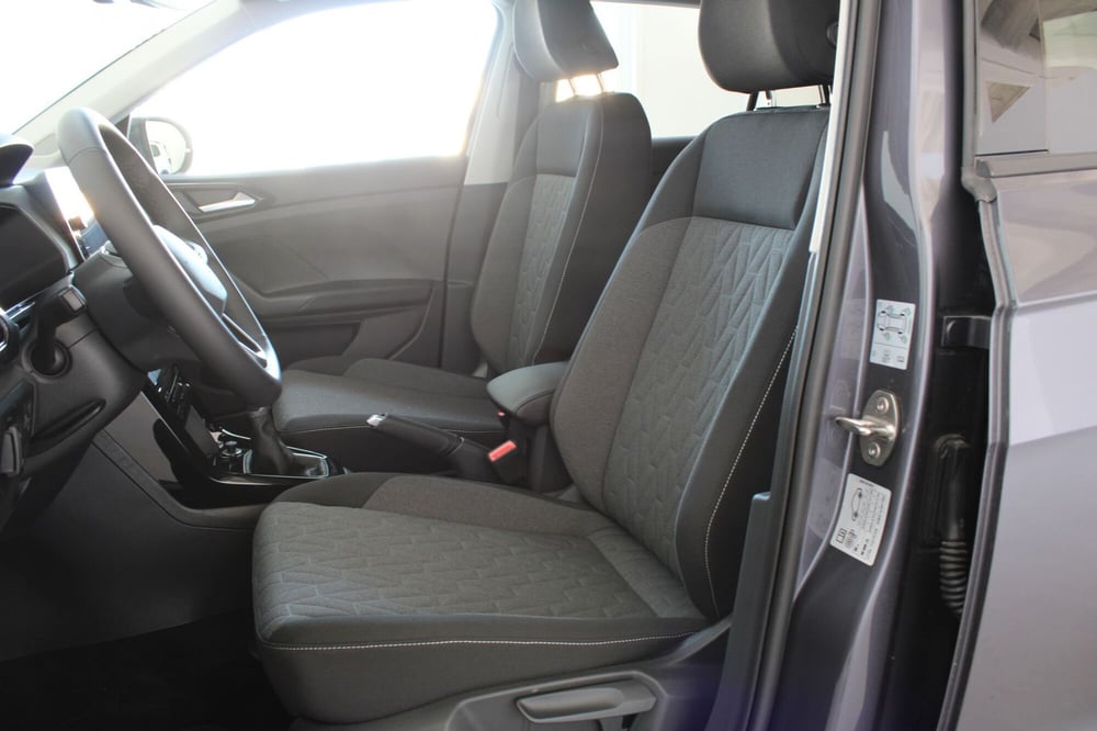Volkswagen T-Cross nuova a Agrigento (7)