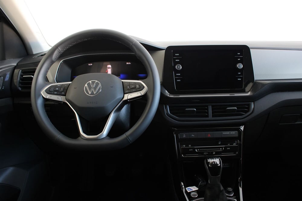 Volkswagen T-Cross nuova a Agrigento (9)