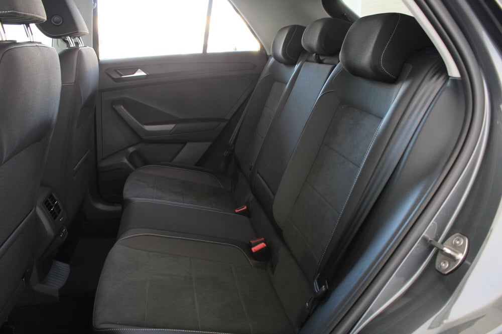 Volkswagen T-Roc nuova a Agrigento (8)