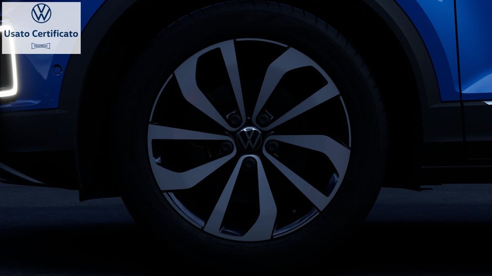 Volkswagen T-Roc nuova a Genova (12)