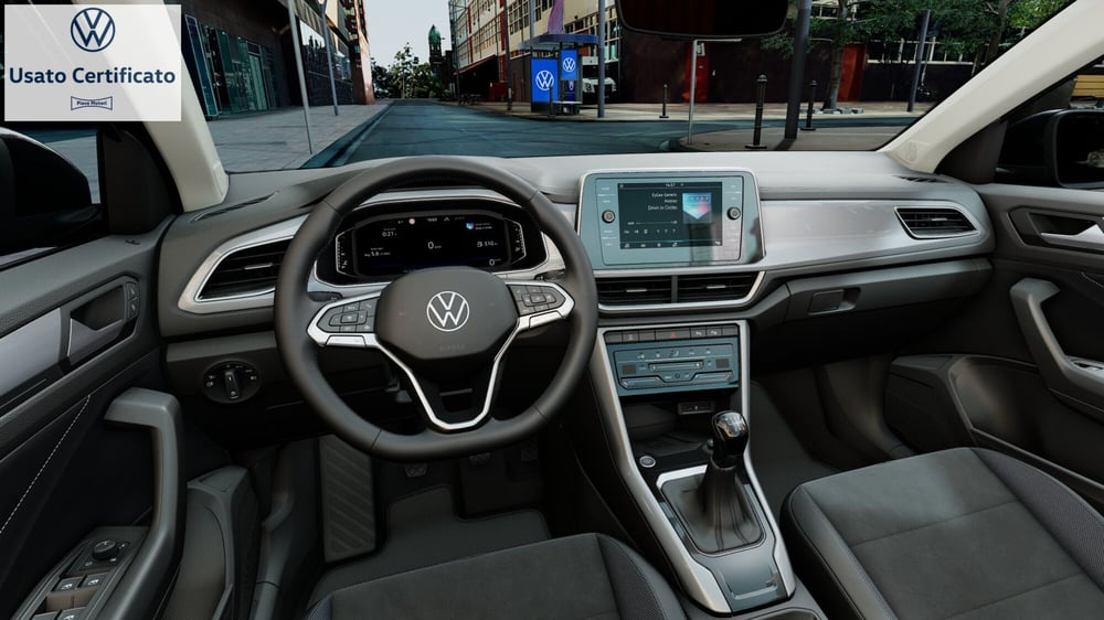 Volkswagen T-Roc nuova a Genova (7)