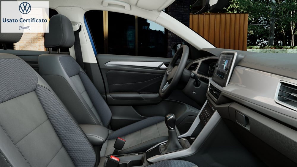Volkswagen T-Roc nuova a Genova (8)