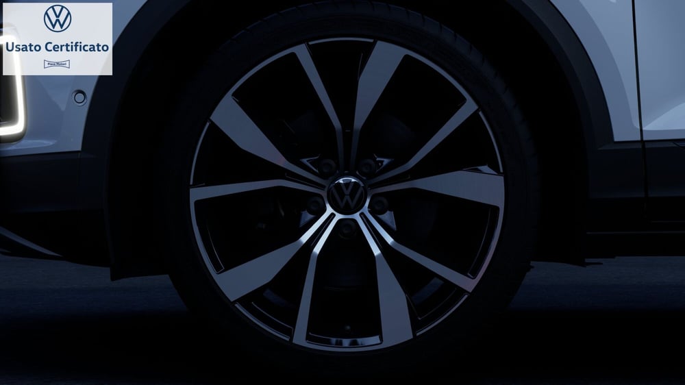 Volkswagen T-Roc nuova a Genova (14)