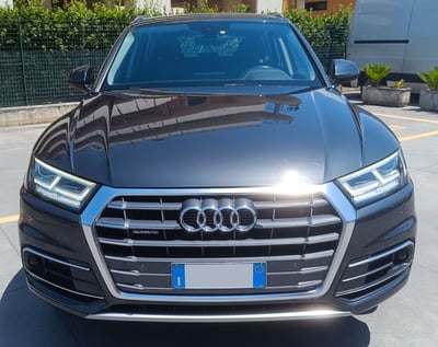 Audi Q5 2.0 TDI 190 CV quattro S tronic Business Sport del 2017 usata a Sora