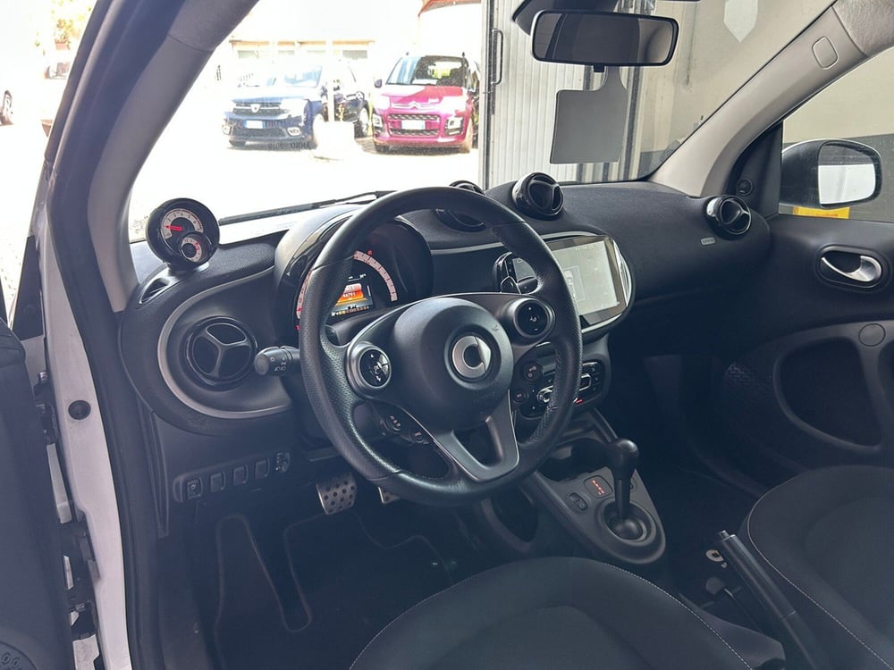 smart Fortwo usata a Torino (11)