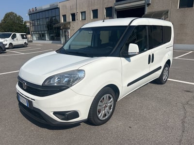 Fiat Dobl&ograve; 1.6 MJT 120CV PC Combi N1 SX del 2017 usata a Verdello