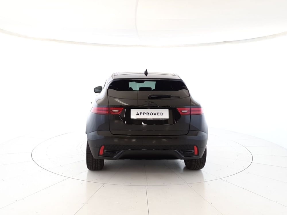 Jaguar E-Pace usata a Monza e Brianza (7)