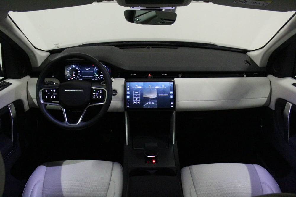 Land Rover Discovery Sport usata a Brescia (4)