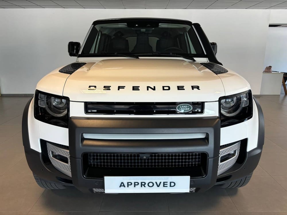 Land Rover Defender usata a Alessandria (8)