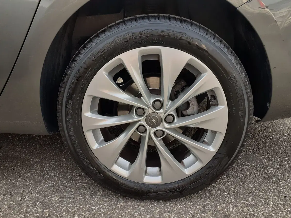 Opel Astra Station Wagon usata a Modena (8)
