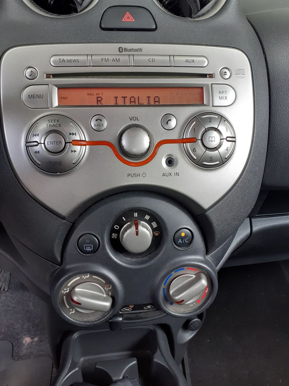 Nissan Micra usata a Modena (10)