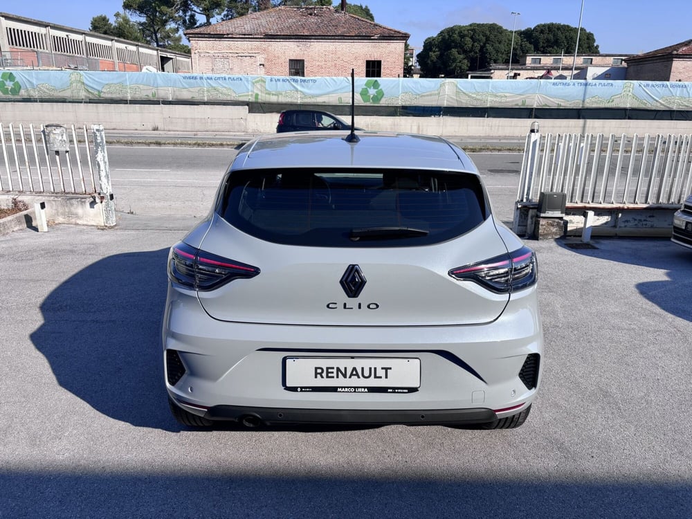Renault Clio nuova a Ancona (6)