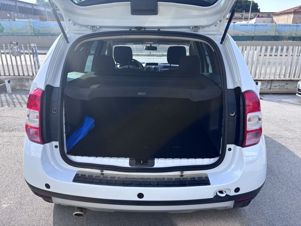 Dacia Duster usata a Ancona (11)