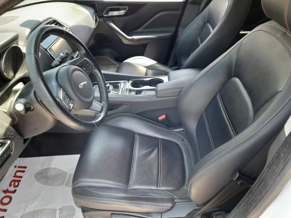 Jaguar F-Pace usata a L'Aquila (15)