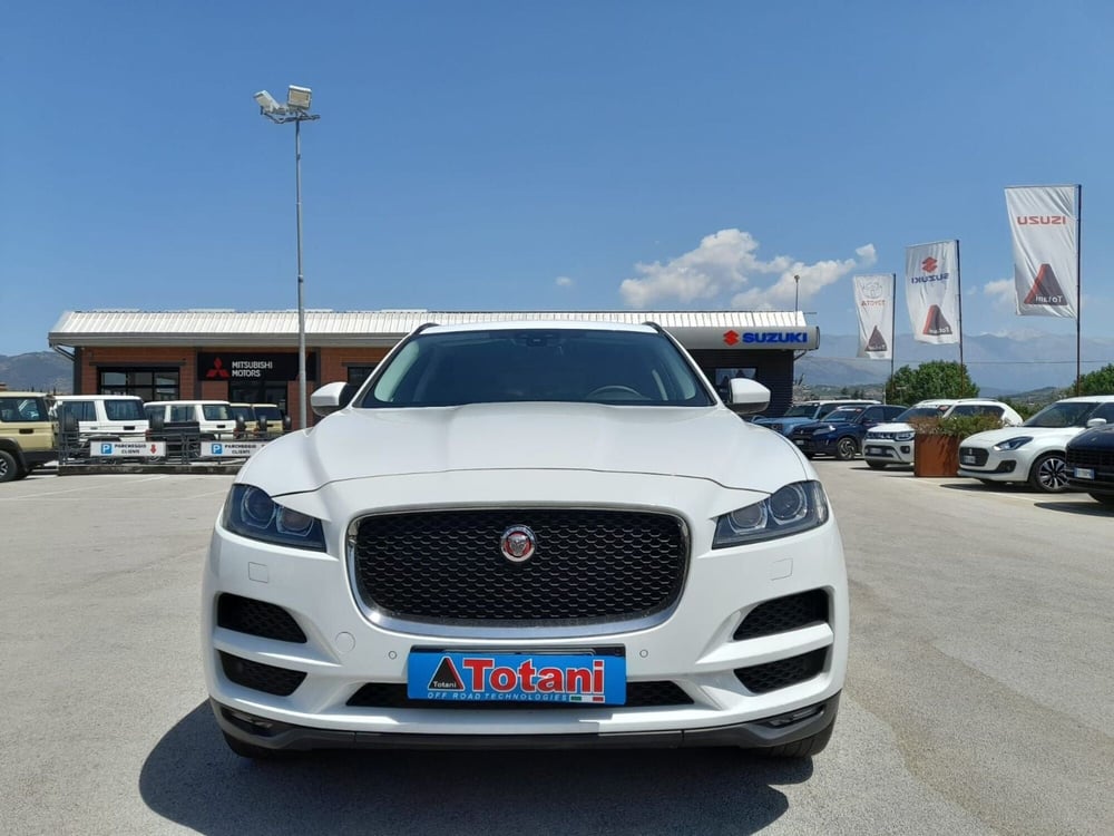 Jaguar F-Pace usata a L'Aquila (2)