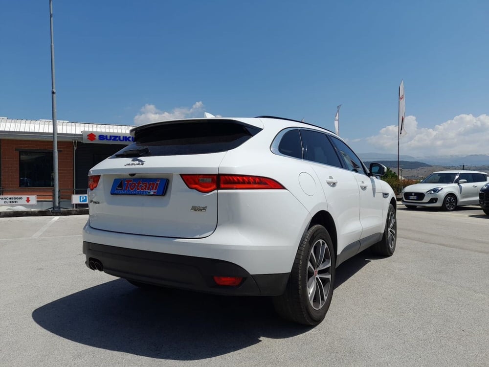 Jaguar F-Pace usata a L'Aquila (3)