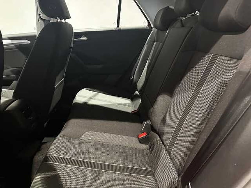Volkswagen T-Roc usata a Genova (8)