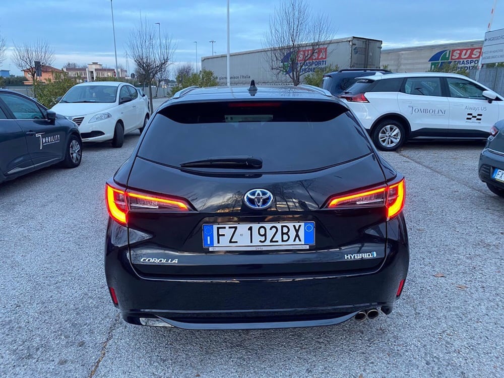 Toyota Corolla Touring Sports usata a Macerata (8)