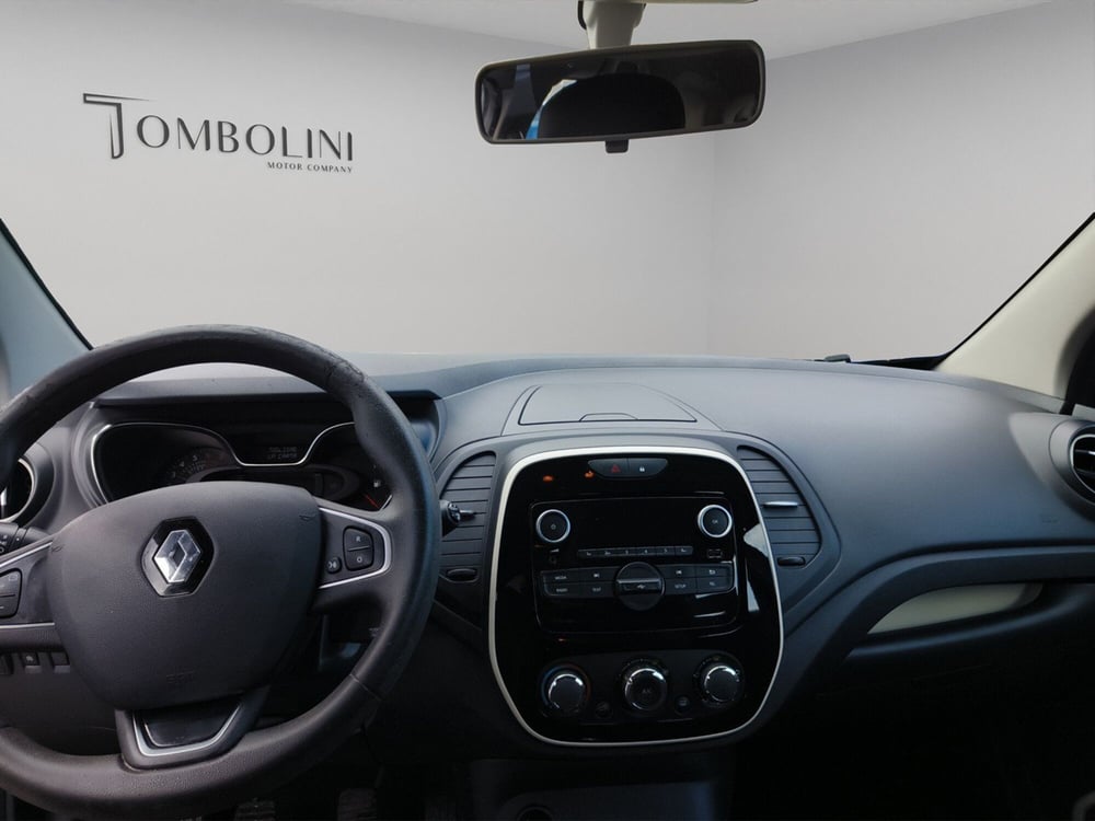 Renault Captur usata a Macerata (11)