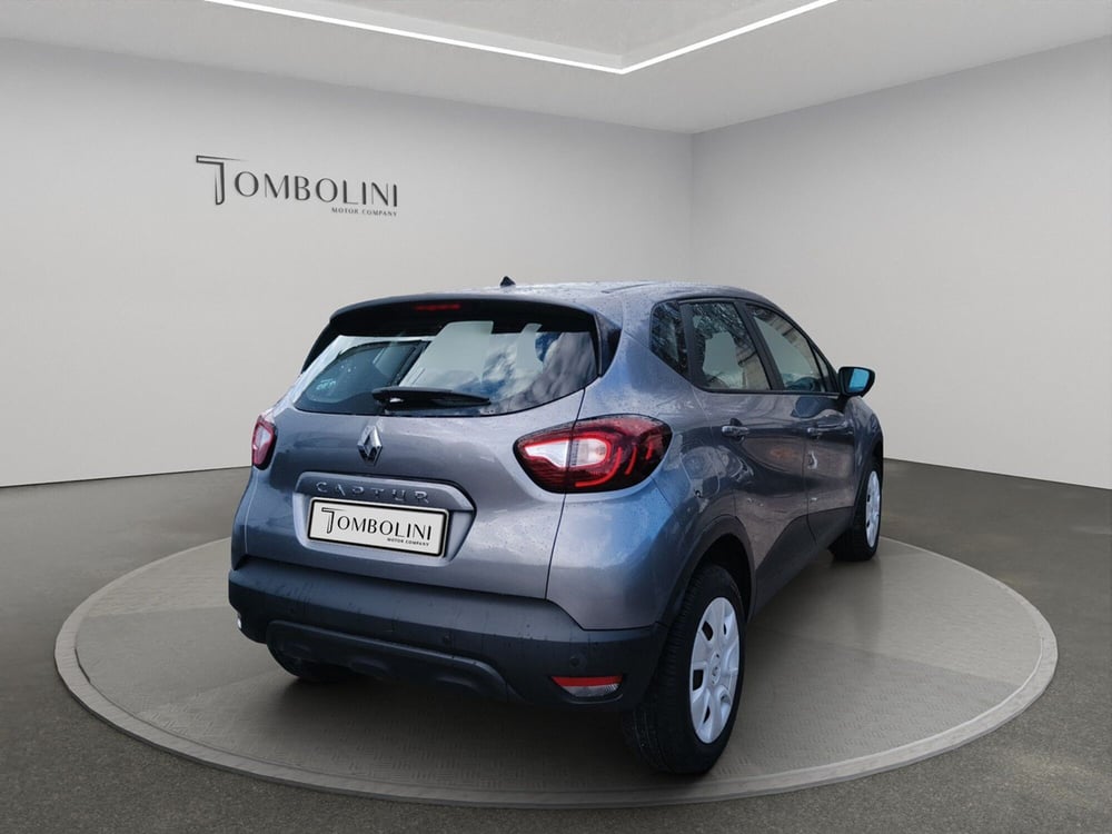 Renault Captur usata a Macerata (5)