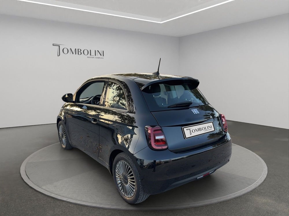 Fiat 500e Cabrio usata a Macerata (6)