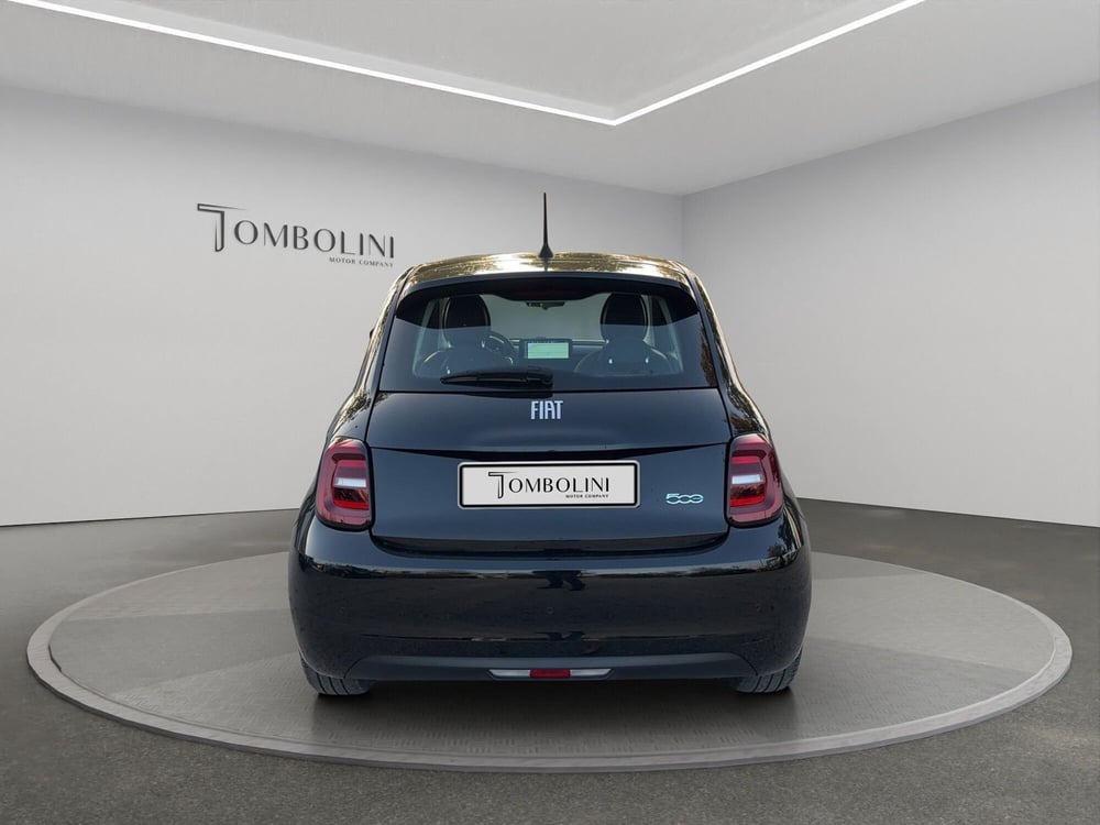 Fiat 500e Cabrio usata a Macerata (7)