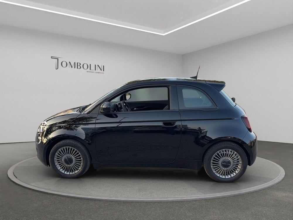 Fiat 500e Cabrio usata a Macerata (8)