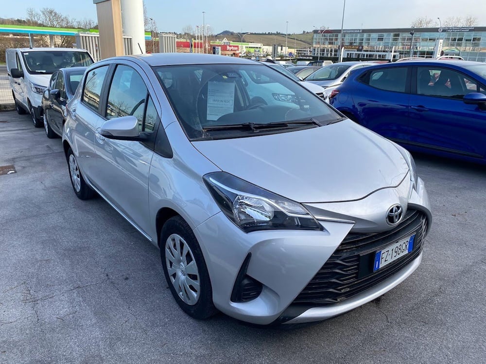 Toyota Yaris usata a Macerata (4)
