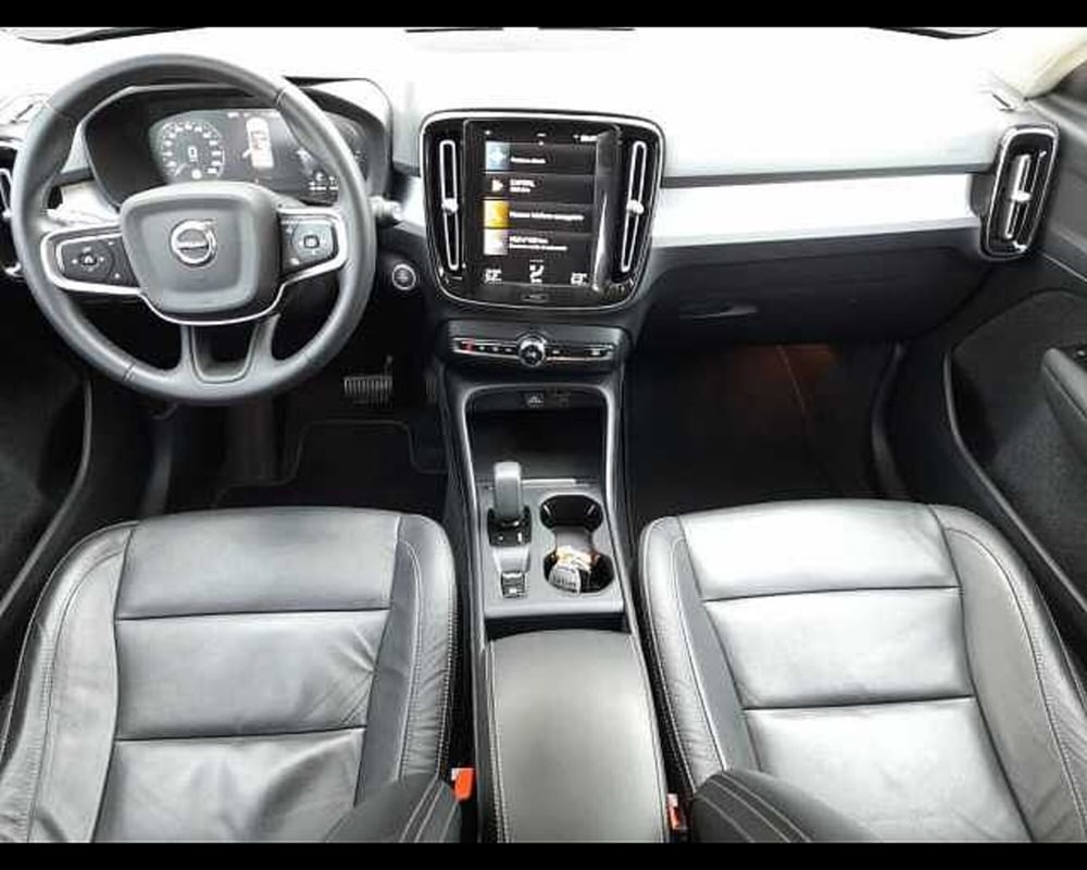 Volvo XC40 usata a Ravenna (10)
