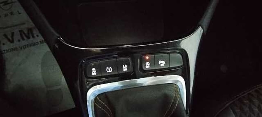 Opel Crossland X usata a Viterbo (12)