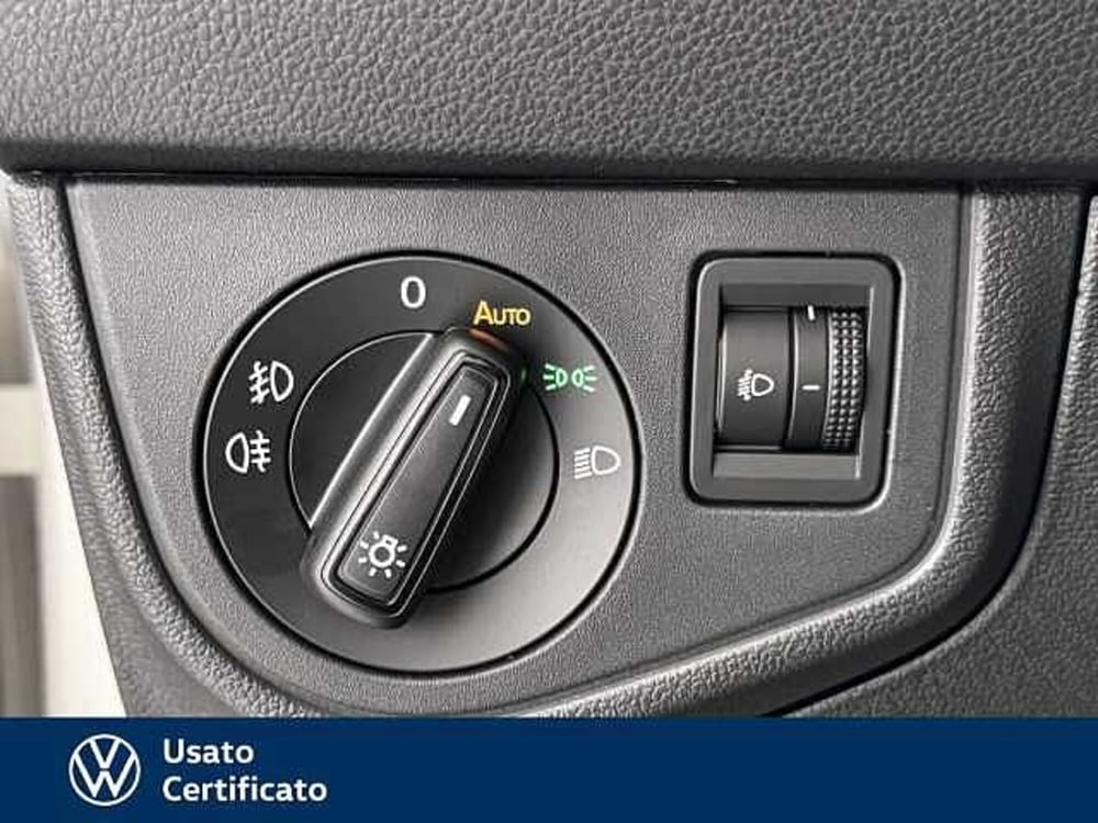 Volkswagen Polo nuova a Vicenza (12)