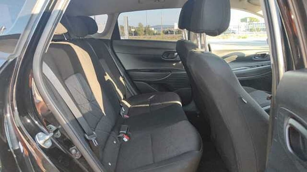 Hyundai Bayon usata a Firenze (12)